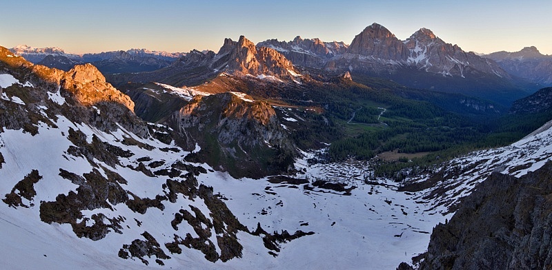 Dolomity